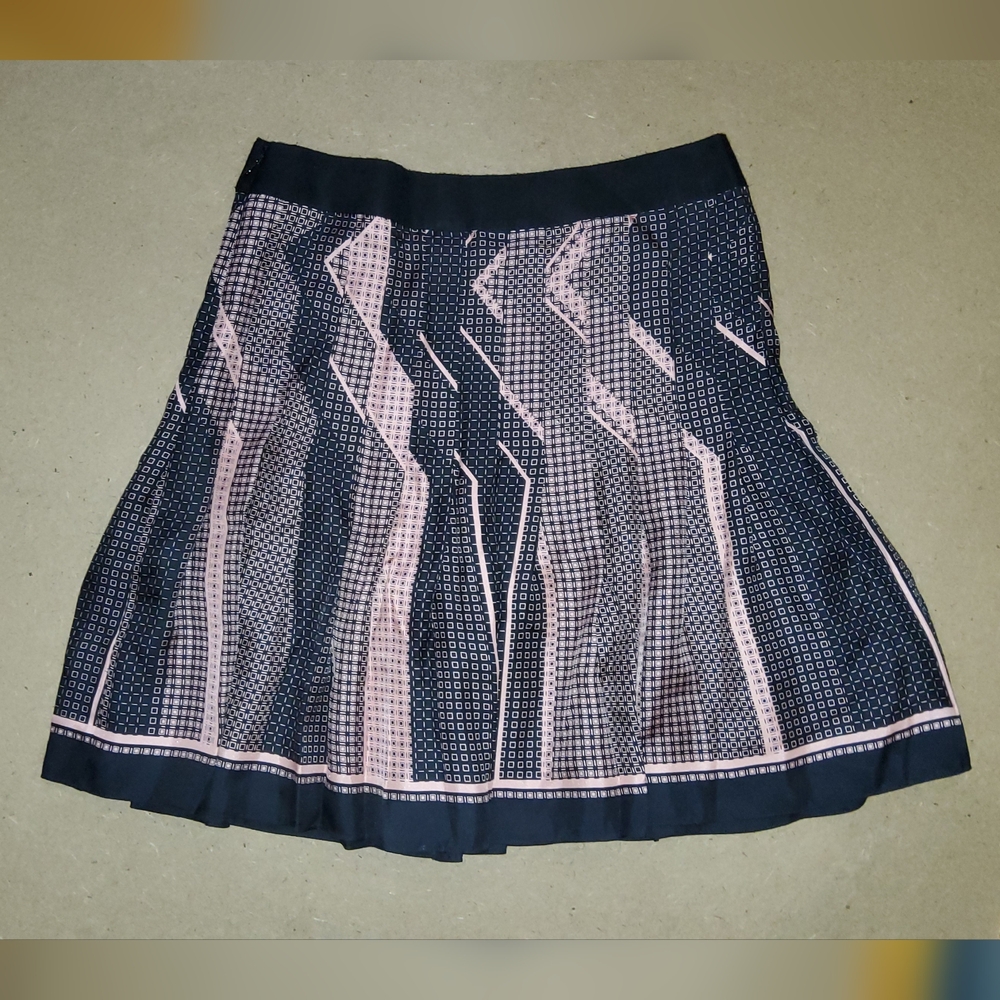 Elie Tahari Pink & Black Pleated Silk Skirt